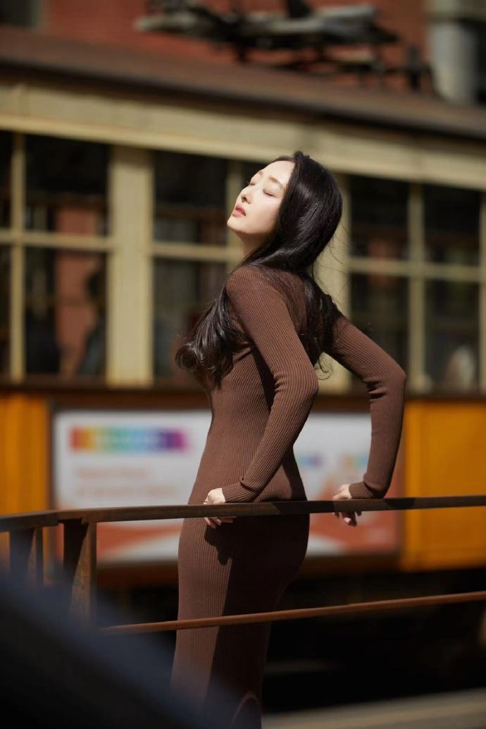 欧美辣妈人妻少妇视频，性感撩人，火热身材，诱惑无限