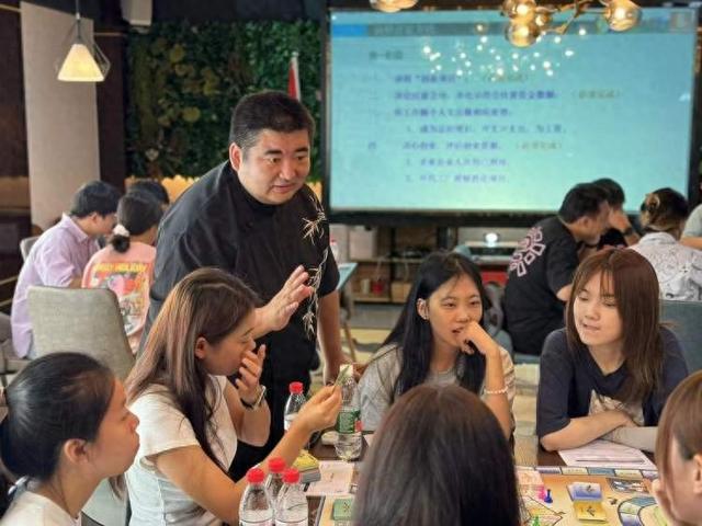 葛干逼传奇人生奋斗故事，葛干逼逆袭成功，葛干逼创业经历分享