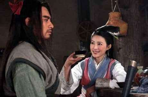 1.潘金莲AAA的传奇故事与争议人生