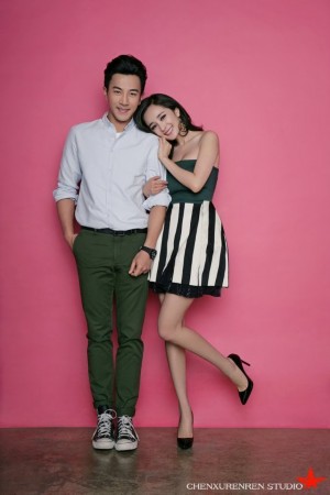 杨幂喜讯曝光新剧官宣甜蜜婚讯引发热议