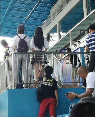 ChineseWC偷拍浓毛pics浜引发热议，网友热议偷拍现象，浓毛pics浜成焦点话题