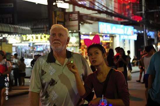 欧美少妇的性爱奇艺，揭秘激情夜晚，探索隐秘欲望与独特技巧
