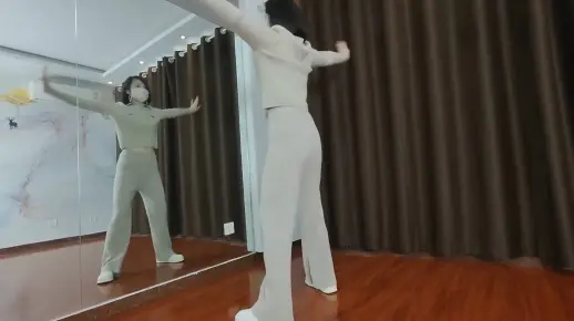 1.中国风熟女舞蹈魅力绽放