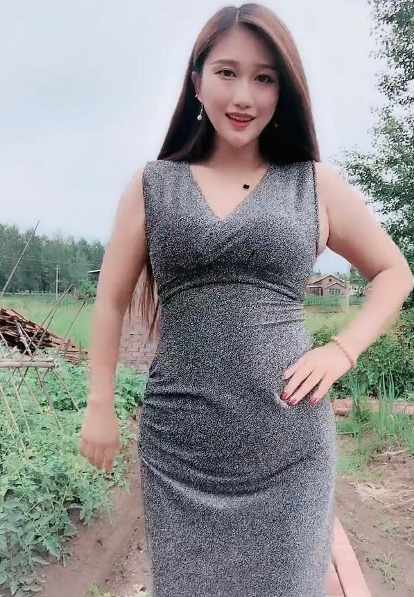 2.性感少妇mamg丰满迷人flim,热辣身材,风情万种,令人心动
