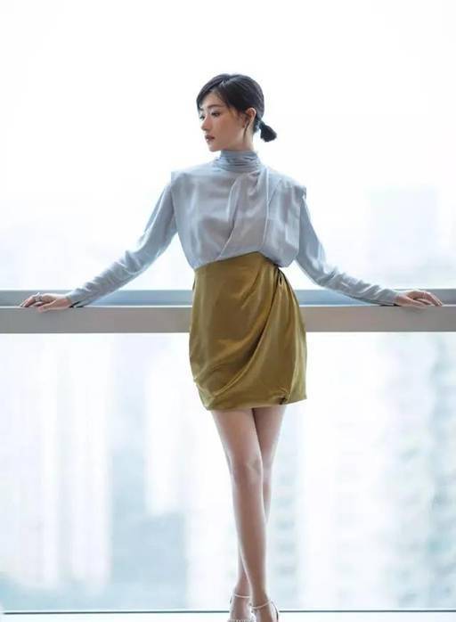 亚洲制服天堂网探索亚洲制服文化，魅力制服穿搭指南，时尚制服潮流趋势