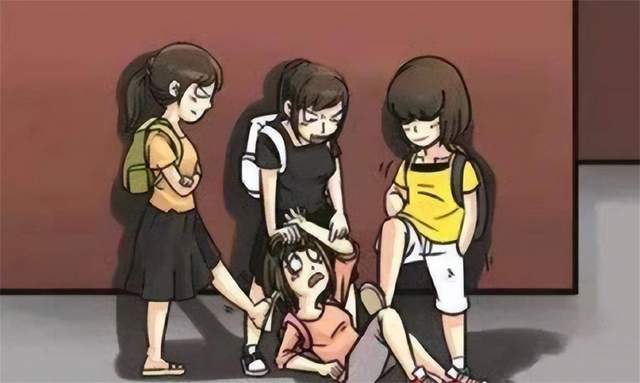 2.二次元女生遭强行扒窃无助路人冷漠围观，绝望瞬间无人伸出援手，社会反思亟待加强