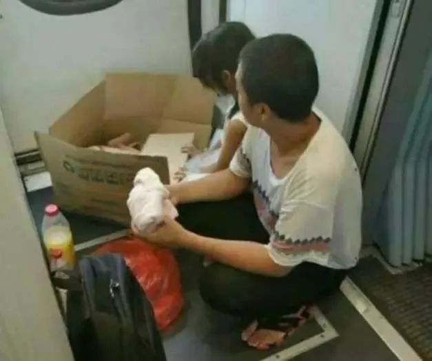 嫩草AV无码专区男同激情大片，高清无码男同视频，精彩剧情不容错过