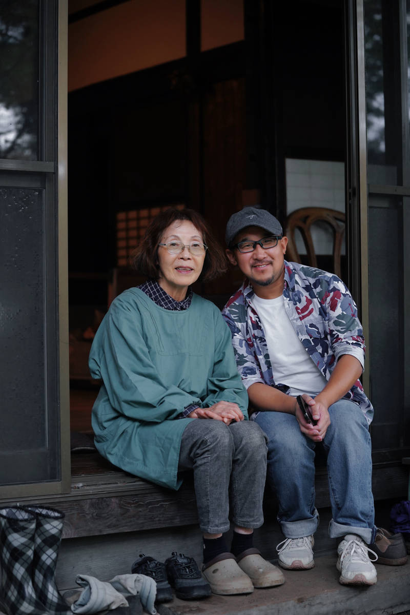 五十路近亲祖母六十浜的温情岁月，探寻家族记忆，重温旧日时光，感受血脉相连的深情