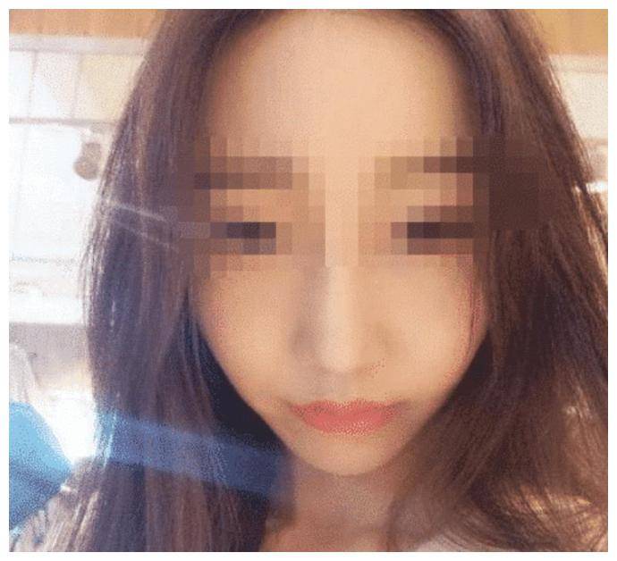 91白嫩女大学生宾馆爱爱自拍引发热议，青春故事背后的思考，情感与隐私如何平衡