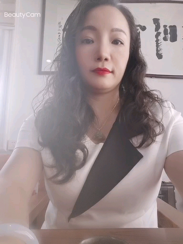 天天摸天天爽快乐生活天天摸天天爽幸福人生