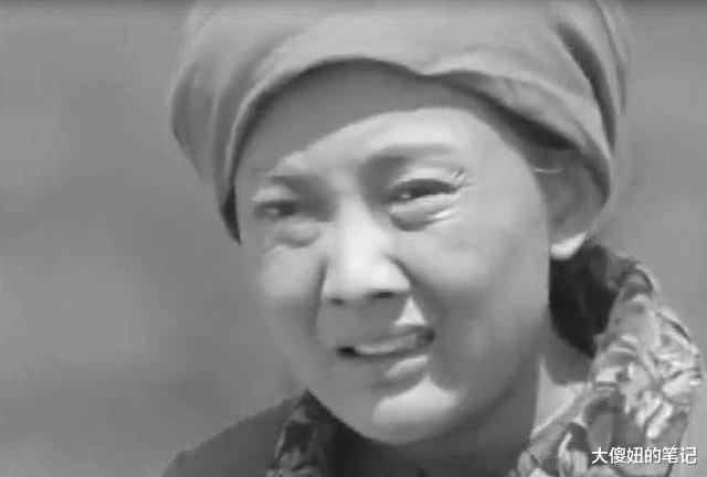 风流老太婆传奇故事，岁月如歌，优雅不减当年