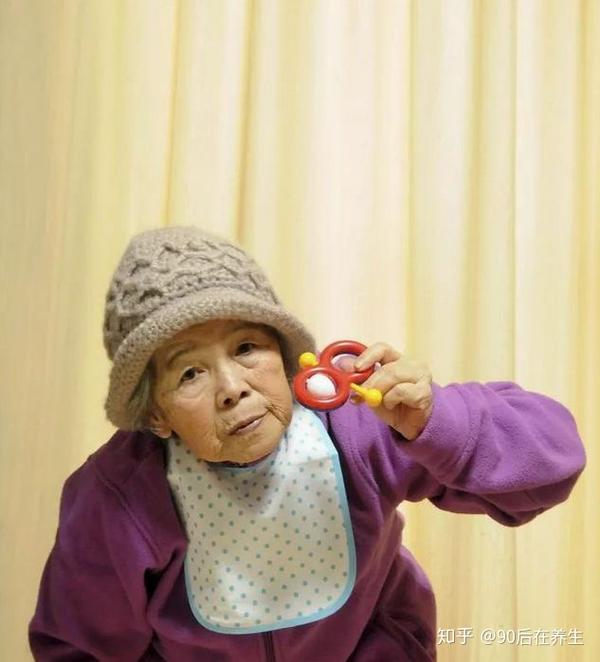 日本老太婆日B引发热议，探讨老年生活新方式，关注社会老龄化趋势