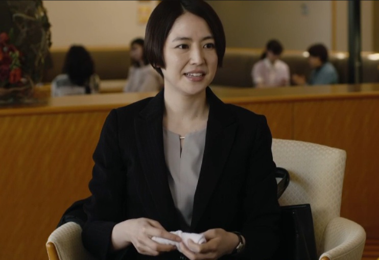 2.手机伦理片热议,浜区新规引争议,用户隐私与内容分级成焦点
