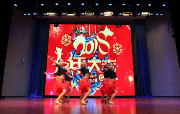 91素人无码高清视频震撼上线，真实拍摄无修饰，独家资源抢先看，满足你的视觉盛宴