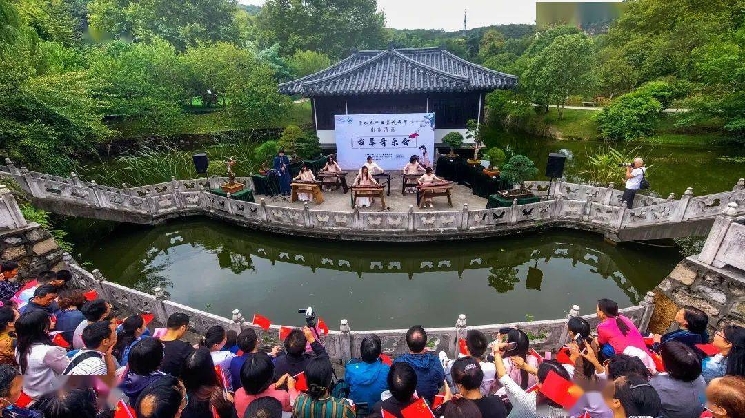 欧美与黑人文化交融探索,音乐艺术与时尚的多元碰撞,跨越种族的美学共鸣 欧美与黑人文化交融探索,音乐艺术与时尚的多元碰撞,跨越种族的美学共鸣