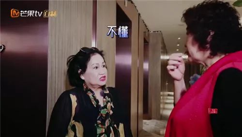 1.我和亲妹野外做爱过程回忆录