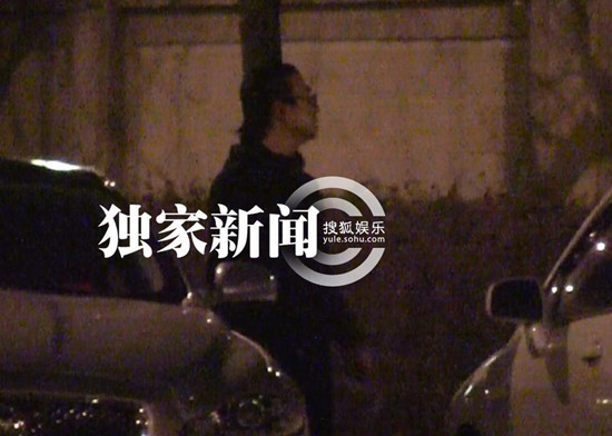 成人午夜毛片在线视频免费观看高清无码，激情刺激，畅享私密时光