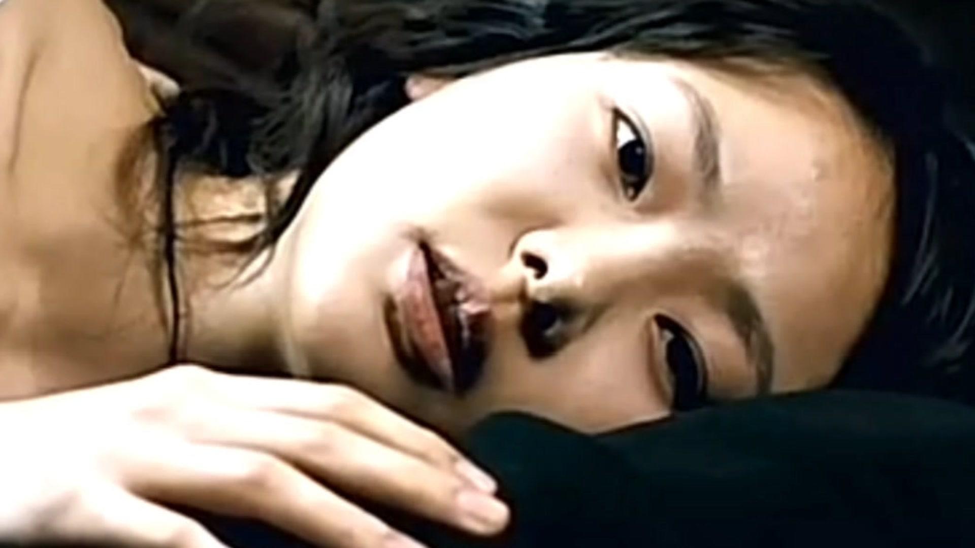 被处破女痛哭A片免费观看震撼，揭露背后真相，引发社会深度思考