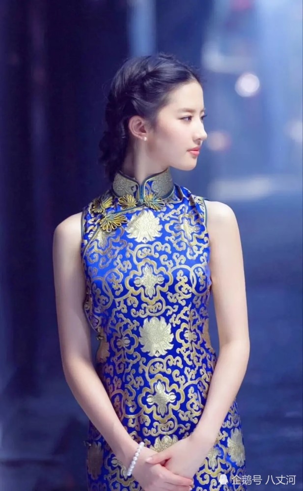 丰满大肥婆肥奶大屁股小说浜震撼来袭，香艳情节引爆阅读热潮，超刺激剧情不容错过