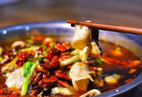 小俊大肉大捧一进一出好，美食盛宴引爆味蕾，鲜香四溢让人回味无穷