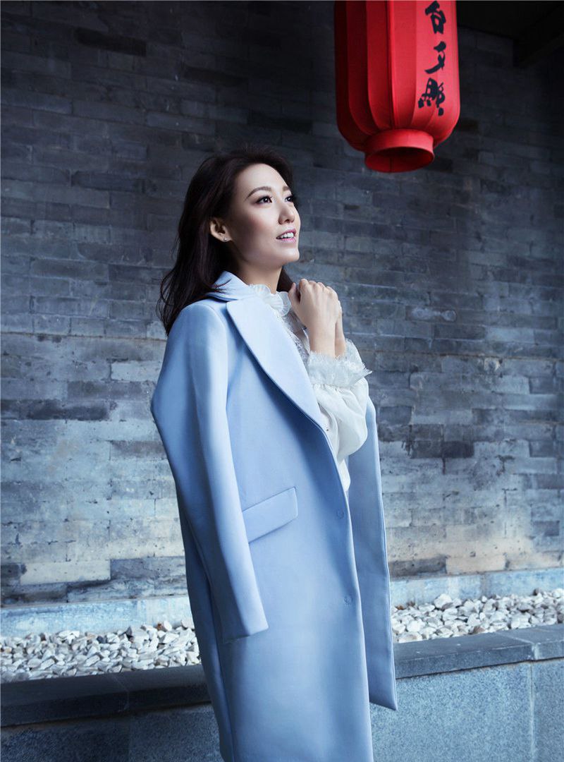 法国美女HDvideo浜高清画质，浪漫巴黎街拍，优雅时尚写真合集