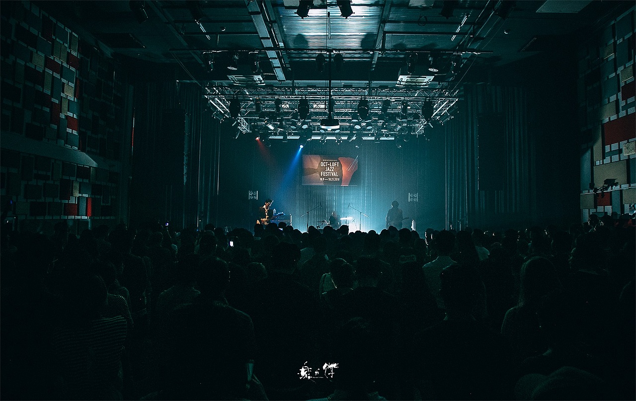 2.jizzl8震撼现场,激情燃爆全场,音乐盛宴不容错过 2.jizzl8震撼现场,激情燃爆全场,音乐盛宴不容错过