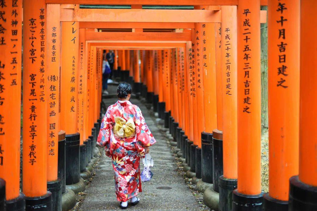 日本足恋vk揭秘足球与爱情的奇妙联系,探索日本独特文化,感受运动与浪漫交织的魅力 日本足恋vk揭秘足球与爱情的奇妙联系,探索日本独特文化,感受运动与浪漫交织的魅力