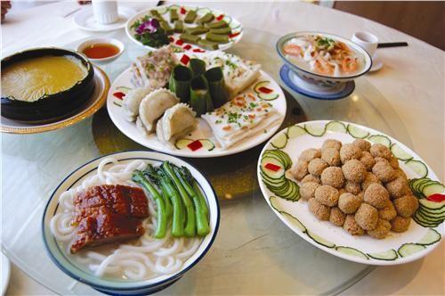 2.老奶奶的厨房秘方，传统美食，温暖回忆，家的味道代代相传
