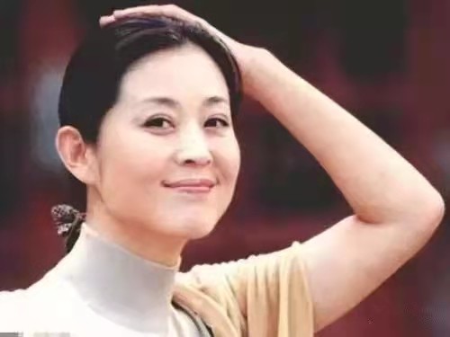 人妻熟女一区二区精彩剧情，魅力女性情感纠葛，深夜剧场独家放送