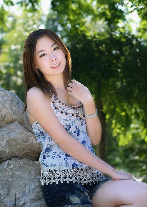 丁香五月婷激情蜜雪久综合五月婷蜜雪久激情综合绽放