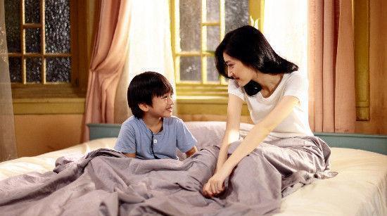 国产妈妈av温情演绎家庭情感故事，展现母爱伟大，细腻刻画现代女性生活