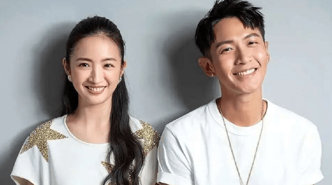 50岁老熟女一级毛片浜引发热议，揭秘中年女性魅力密码，探索成熟市场新趋势
