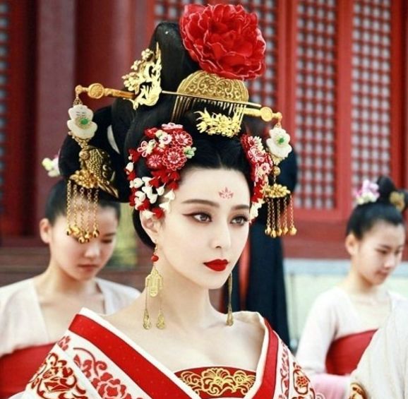 潘金莲一级婬片AAAAAA播放引发热议，争议不断，观众评价两极分化