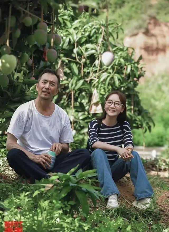 中国农村人真实的做爱浜生活，探索乡村情感故事，揭秘质朴爱情背后的酸甜苦辣