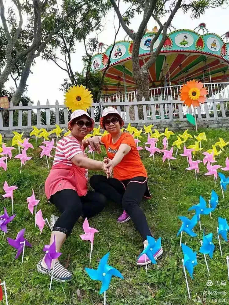 噜一噜久久精彩瞬间，难忘回忆，快乐时光永留存心间