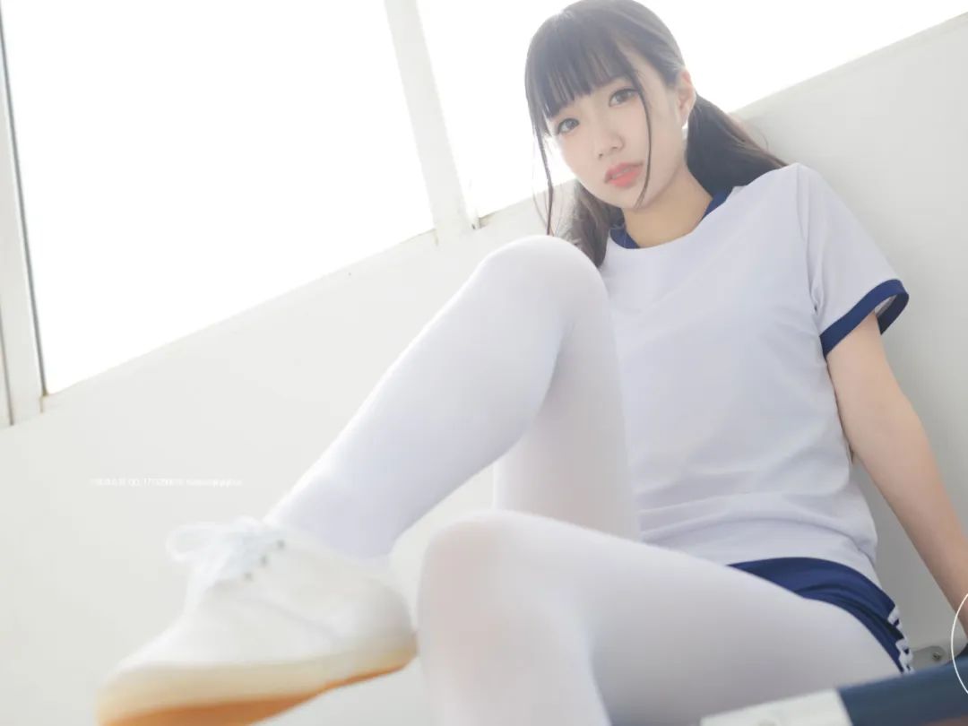 白丝足交The Porn极致享受，撩人技巧，沉浸式快感探索