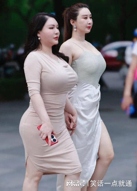 人体裸体艺术探索自然之美，展现真实与自由，感受纯粹的人体美学