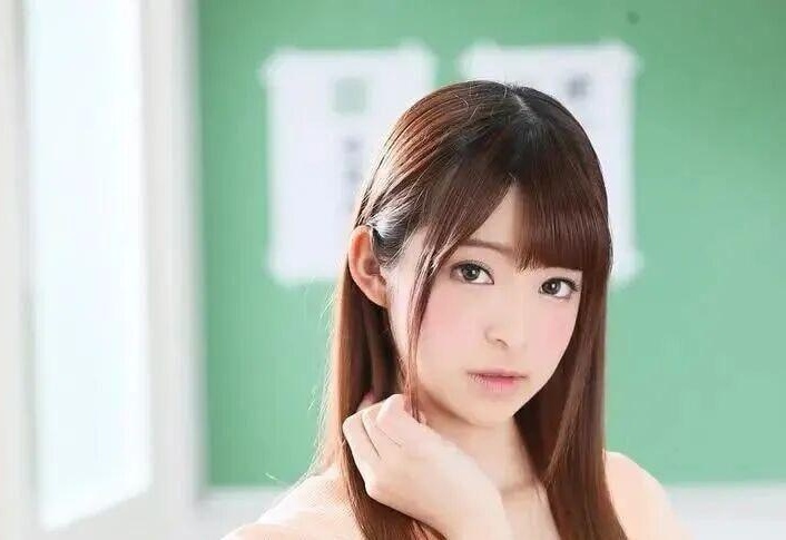 日本真人爱情视频免费浜崎真绪最新作品，高清无码，独家放送