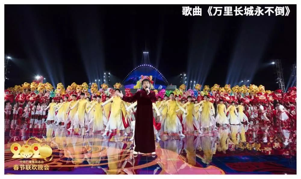 中国女人黄色系列AA制视频引发热议，探讨现代女性消费观，展现独立自主新形象