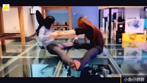 2.劈开你的腿在线观看完整免费播放视频浜免费资源高清流畅无广告