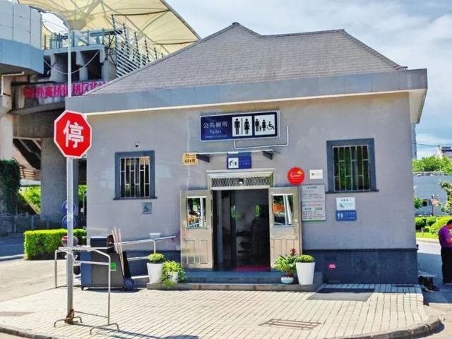 中国公厕女厕改造12项新标准提升卫生体验优化如厕环境