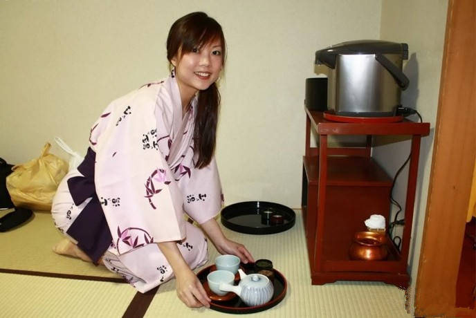 成熟人妻日本交换生活实录,体验异国婚姻,探索文化差异,揭秘真实情感故事 成熟人妻日本交换生活实录,体验异国婚姻,探索文化差异,揭秘真实情感故事