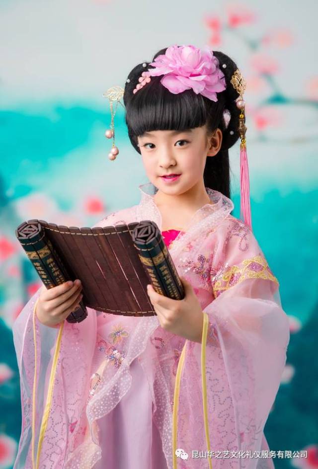 陈丽佳的玉第2首浜展现诗意之美，探索艺术深度，感受独特音乐魅力