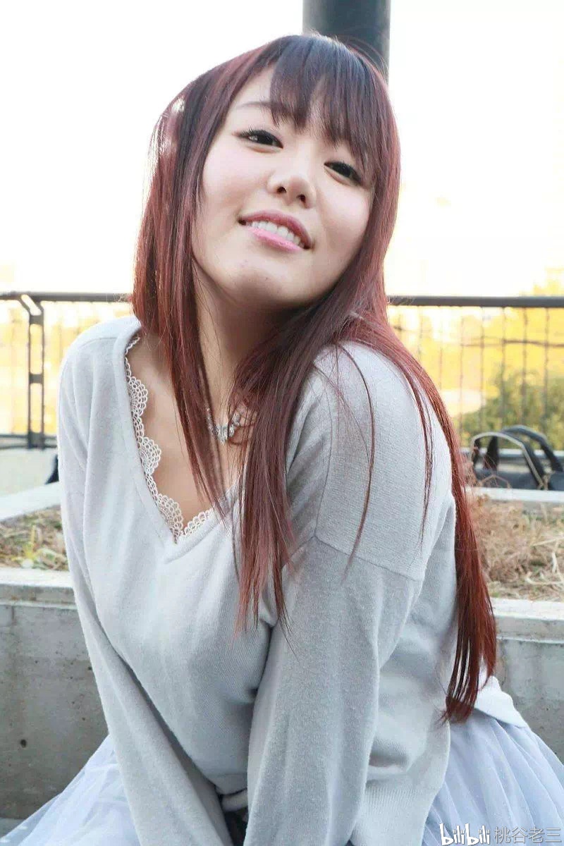 60岁浜崎真绪主演50分钟无码少妇一级婬片，高清无删减完整版，经典剧情引人入胜