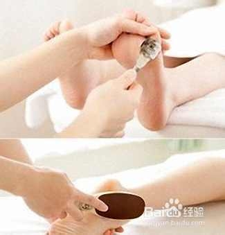 玉足护理秘籍，轻松打造柔嫩双足，告别干燥烦恼