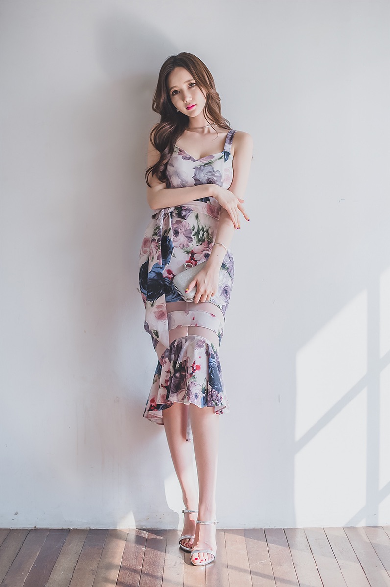 艳妇豪妇乳妇av无码动漫激情碰撞，性感女神大胆演绎，视觉盛宴引爆欲望狂潮