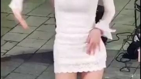 1.少妇八级婬片免费放天气预报浜震撼来袭