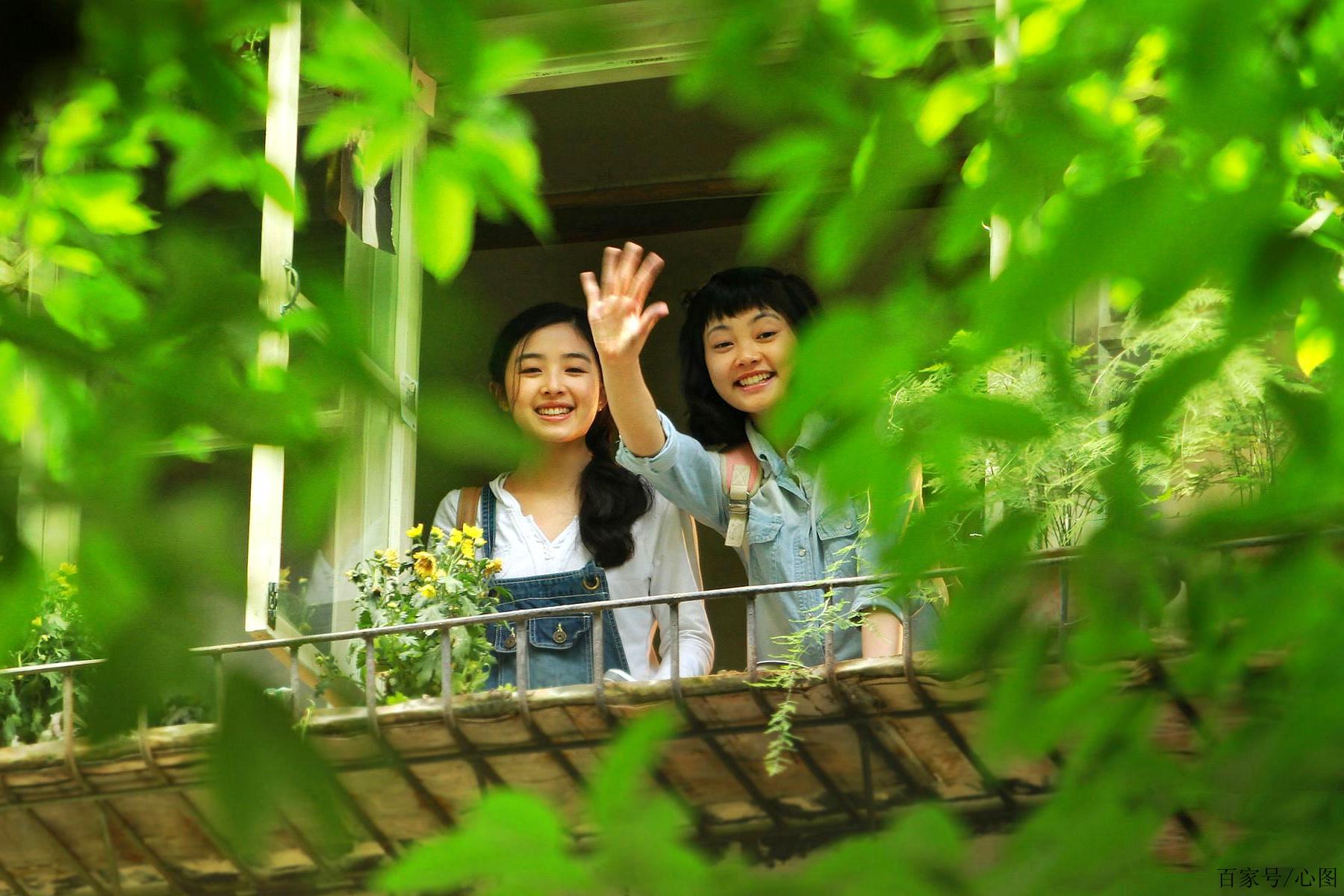 少女一级毛片青春校园爱情故事，纯真少女成长日记，揭秘青涩初恋回忆
