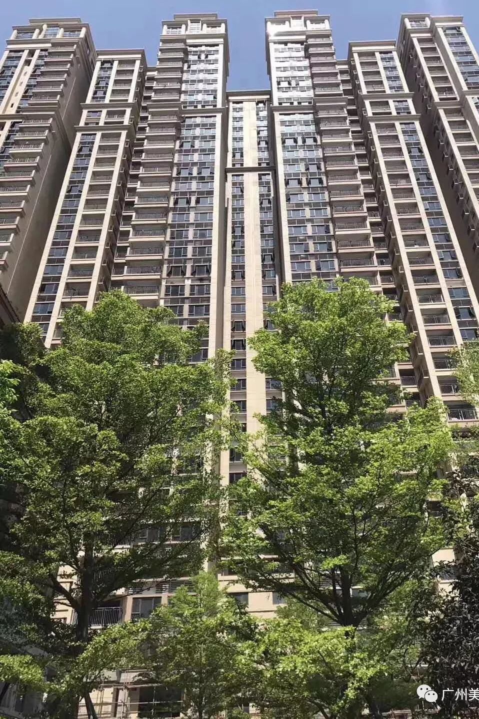 国产精品揄拍一区二区精选，高清资源，热门推荐，畅享视觉盛宴