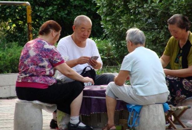 70岁欧美老人一级A片,晚年激情绽放,银发族隐秘欲望揭秘